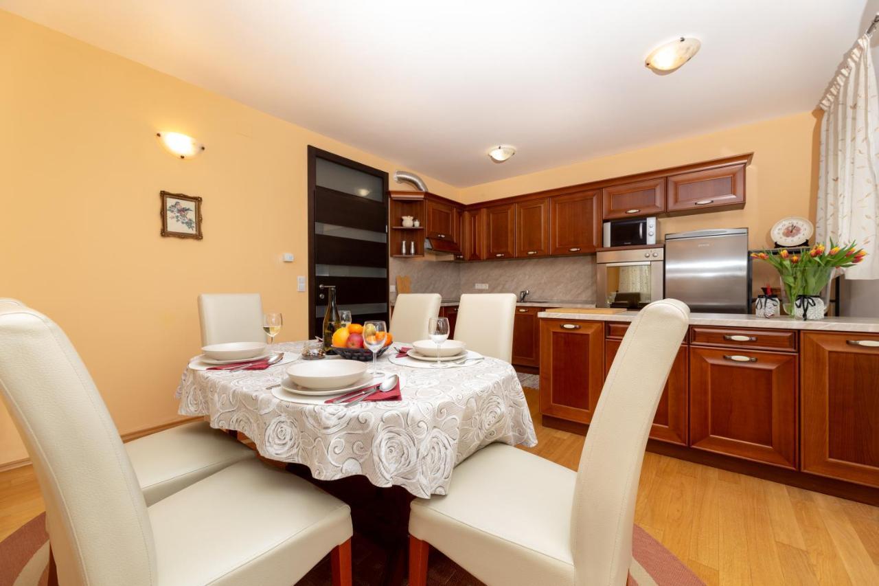 Golden Hope 4+1 Apartment Krk Krk Town Luaran gambar